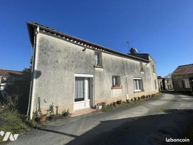 Maison vente à La Roche-sur-Yon, Saint-prouant