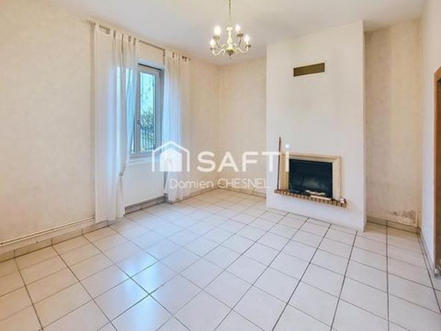 Villa vente à Saint-Amand-Montrond, Bessais-le-fromental