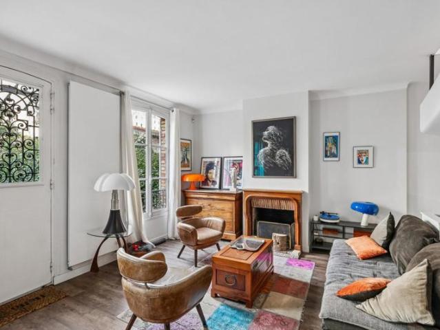 Maison vente à Paris, Île-de-France
