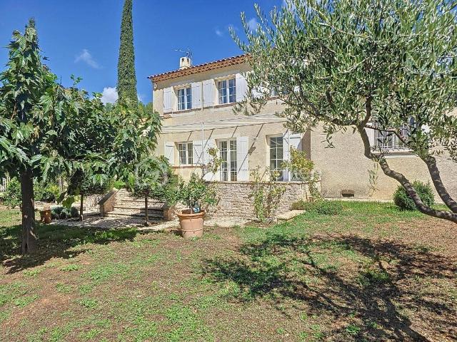 Maison vente à France métropolitaine, Roquevaire