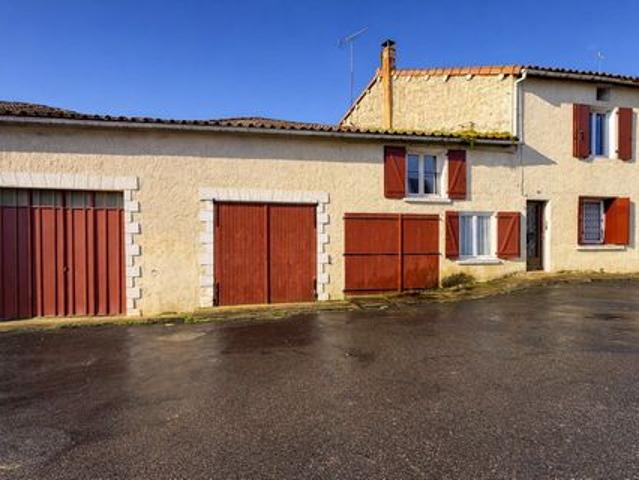 Maison vente à Confolens, Ruffec