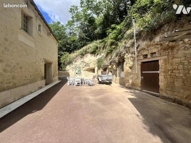 Maison vente à Chinon, Cinais