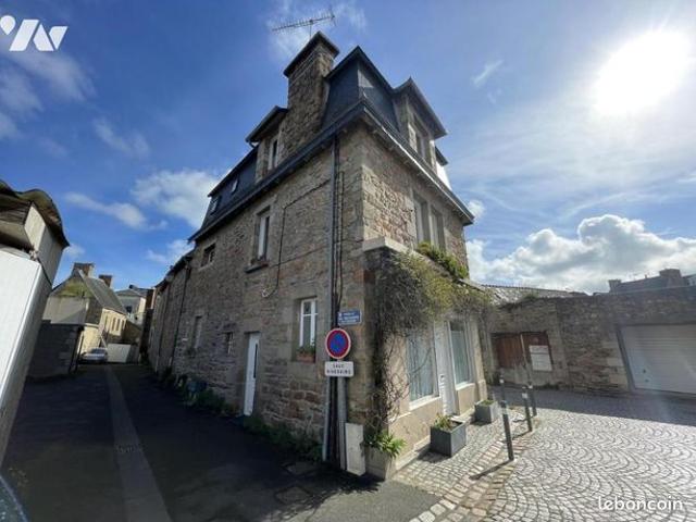 Maison vente à Guingamp, Bretagne