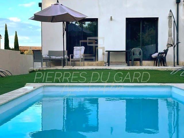 Maison vente à Nîmes, Uzès