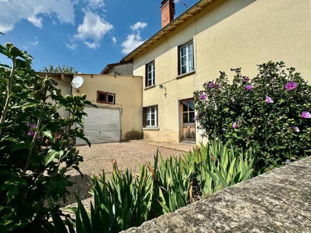Maison vente à Mâcon, Matour
