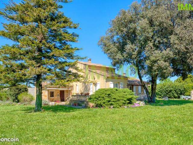 Maison vente à Carpentras, Mondragon
