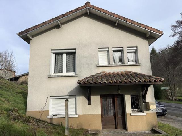 Maison vente à Rochechouart