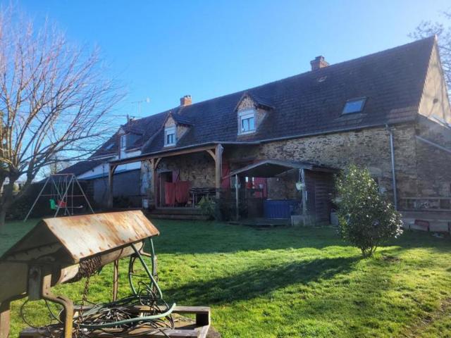 Maison vente à Montluçon, Mesples