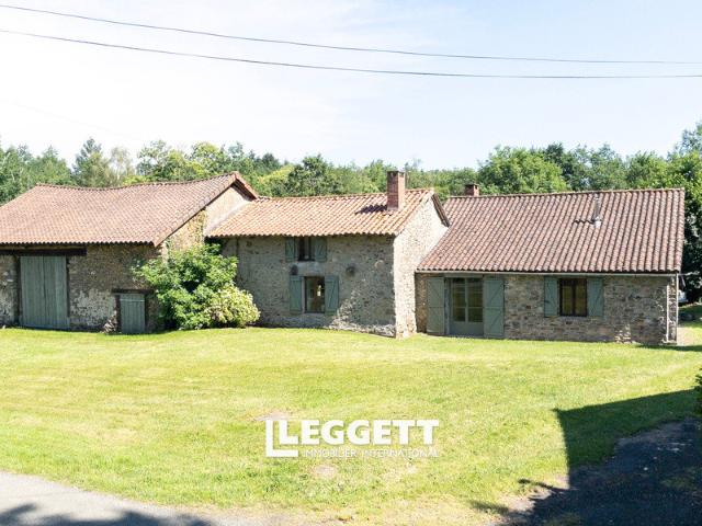 Maison vente à Les Trois Buissons, Chéronnac