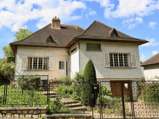 Maison vente à Évry, Petit-bourg