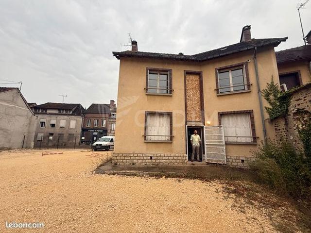 Maison vente à Auxerre, Toucy