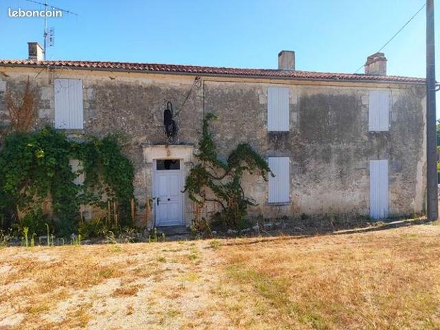 Maison vente à Rochefort, Lussant