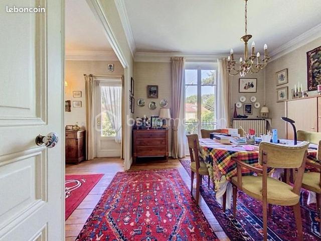Maison vente à Saint-Germain-en-Laye, Le Vésinet