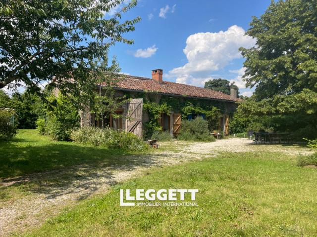 Maison vente à Montmorillon, Queaux