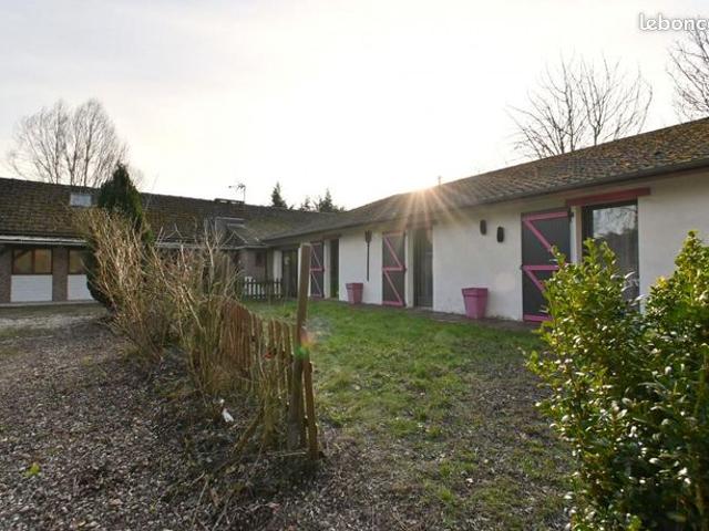 Maison vente à Dreux, Favières