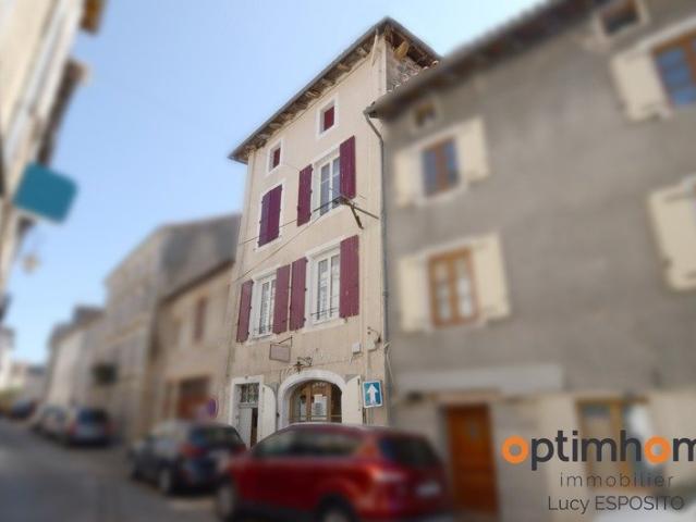 Maison vente à Confolens