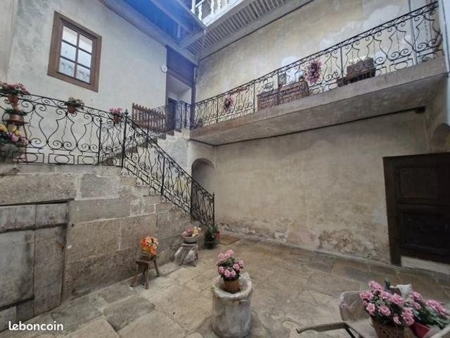 Maison vente à Dole, Arbois