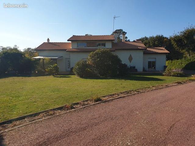 Maison vente à Arcachon, Salles
