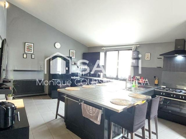 Maison vente à France métropolitaine, Cussac-fort-médoc