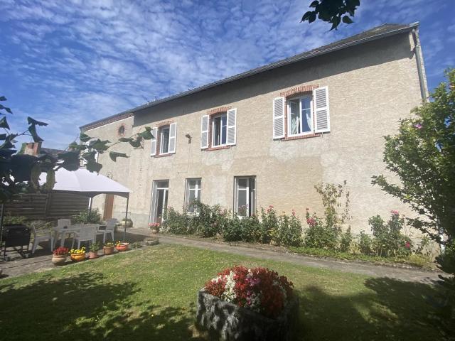 Maison vente à Bellac, Magnac-laval