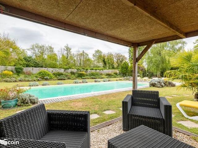 Maison vente à Saintes, Saint-sever-de-saintonge