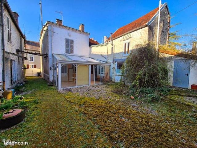 Maison vente à Troyes, Essoyes
