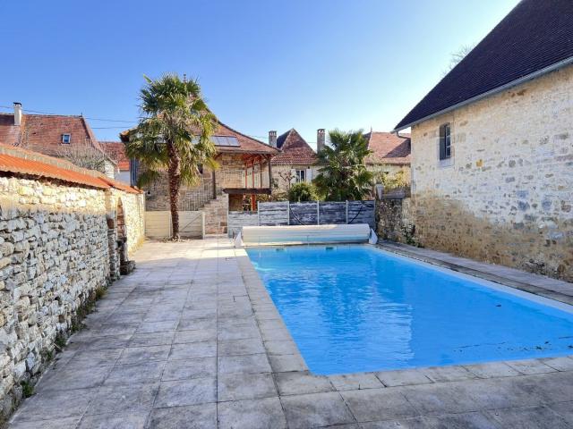 Maison vente à Rudelle, Lot
