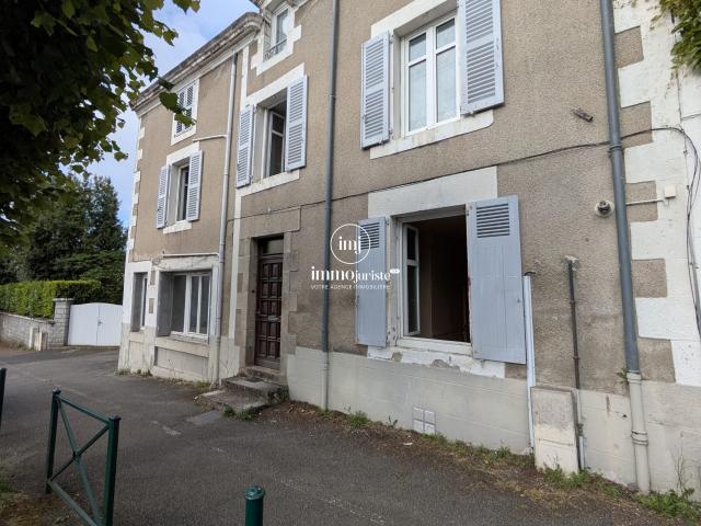 Maison vente à Rochechouart, Saint-junien