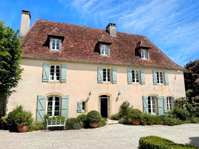 Maison vente à Nontron, Sarrazac