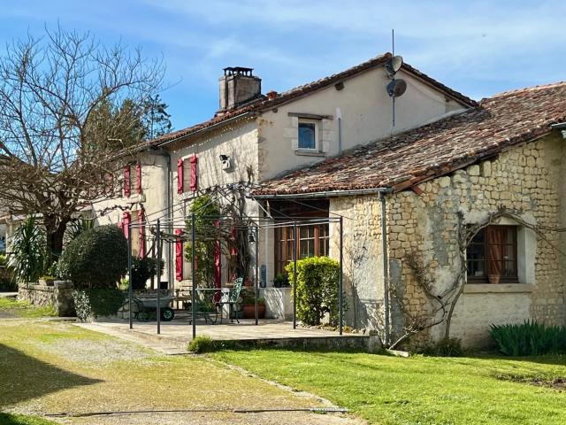 Maison vente à Cognac, Berneuil