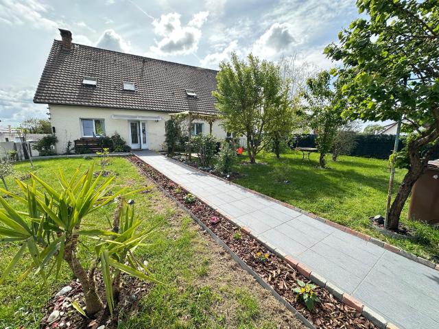 Maison vente à Évry, Lisses