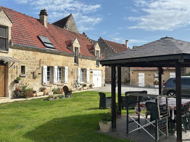Maison vente à Senlis, Vez