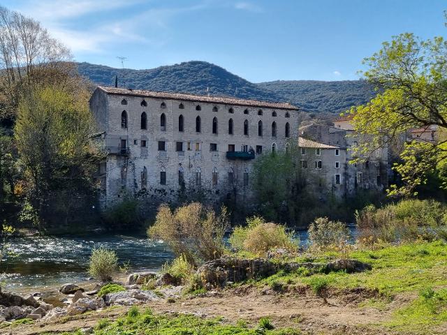 Maison vente à Lodève, Cazilhac