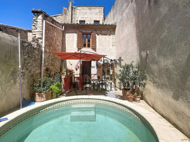 Maison vente à Arles, Eyragues