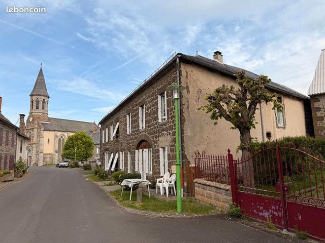 Maison vente à Saint-Flour, Ségur-les-villas
