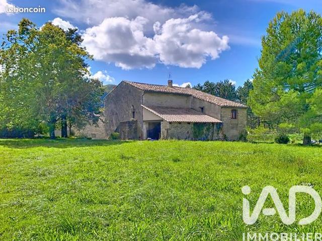 Maison vente à Nyons, Le Poët-laval