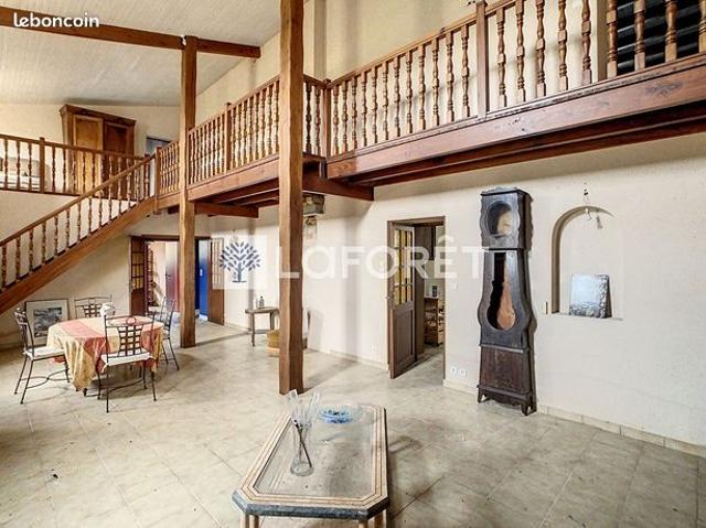 Maison vente à Parthenay, Saint-loup-lamairé