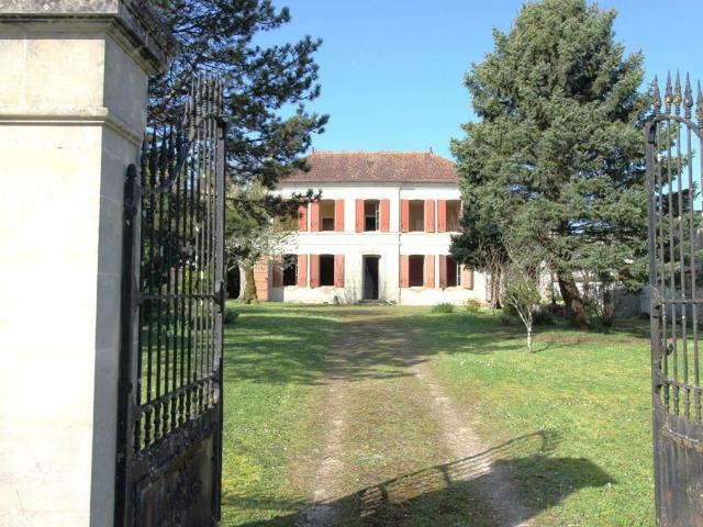 Maison vente à Jarnac-champagne