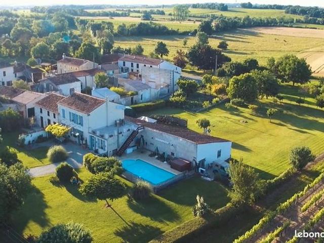 Maison vente à Saint-Jean-d'Angély, Nantillé