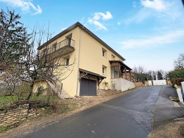 Maison vente à Mâcon, Cruzille