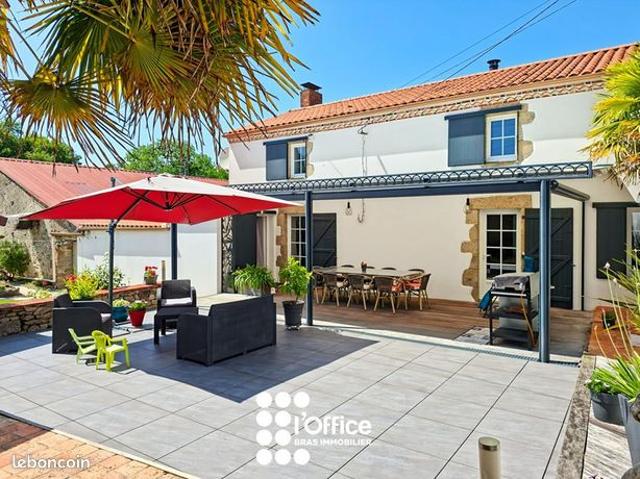 Maison vente à Sainte-flaive-des-loups, Vendée