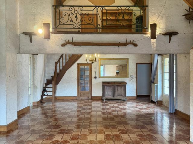 Maison vente à Cahors, Puy-l'evêque