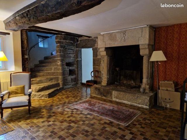 Maison vente à Guingamp, Bretagne