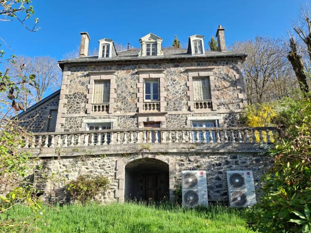 Maison vente à Saint-Flour, Vèze