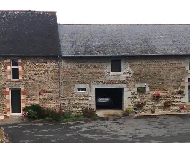Maison vente à La Pélouère, Javené