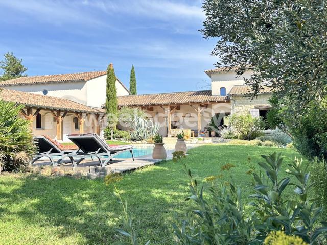 Maison vente à Nîmes, Saze