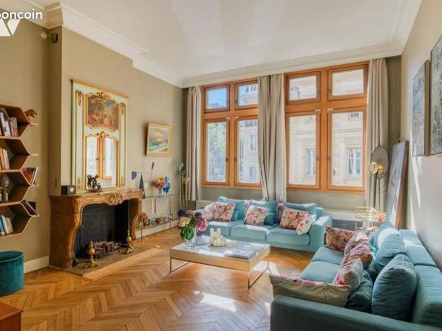 Maison vente à Paris
