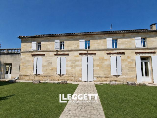 Maison vente à Parc d'Activités d'Eygreteau 2, Coutras