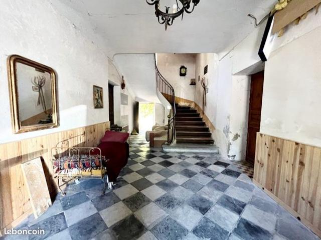 Maison vente à Castellane