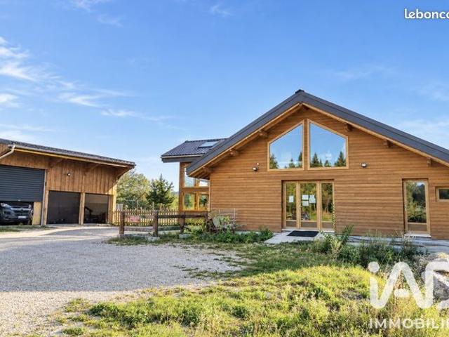 Maison vente à Les Rousses, Jura